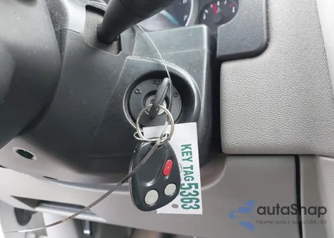 2005 Chevrolet Equinox Ls из США, поврежденный, VIN 2CNDL13FX56063938